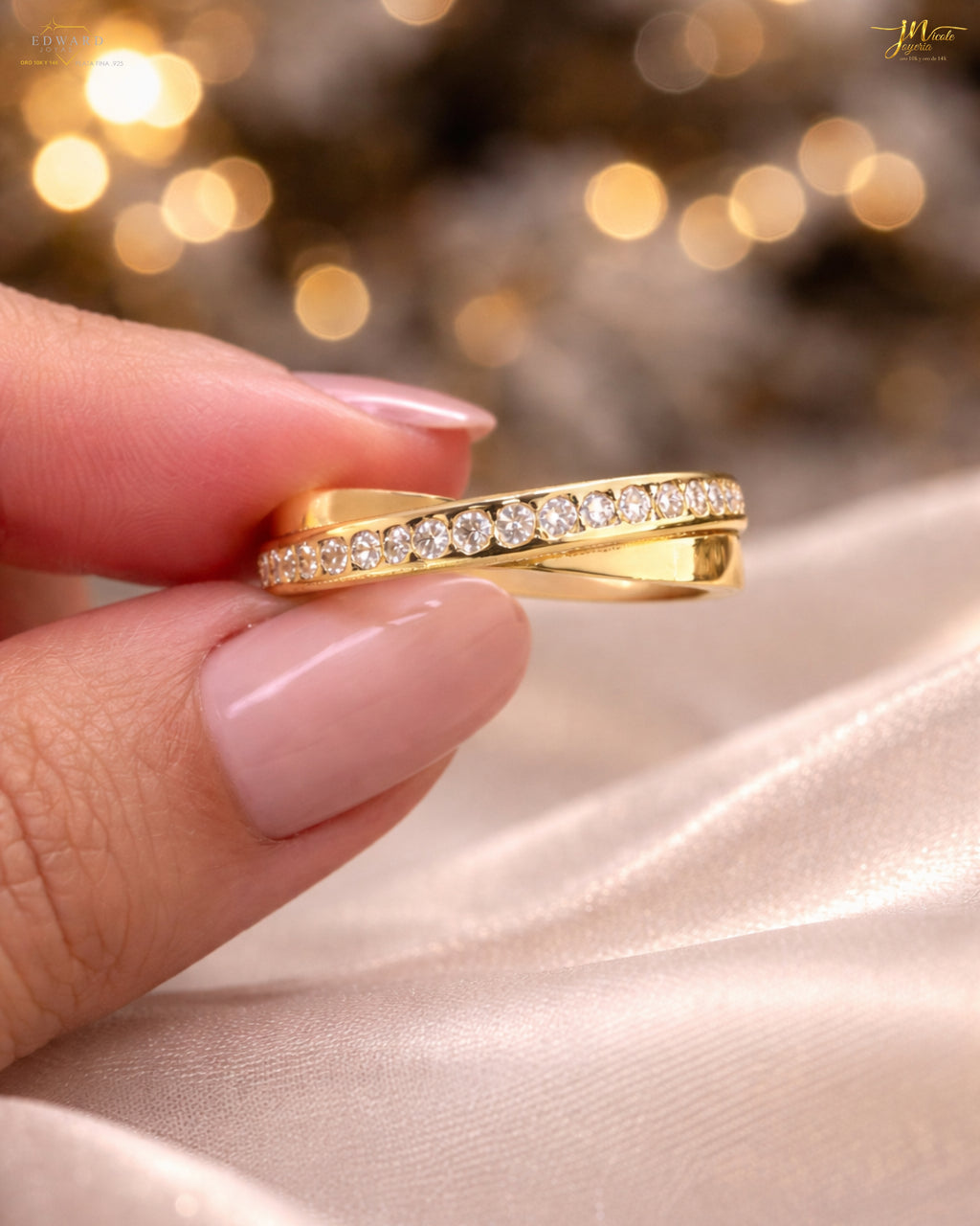 Anillo Lía cruzada