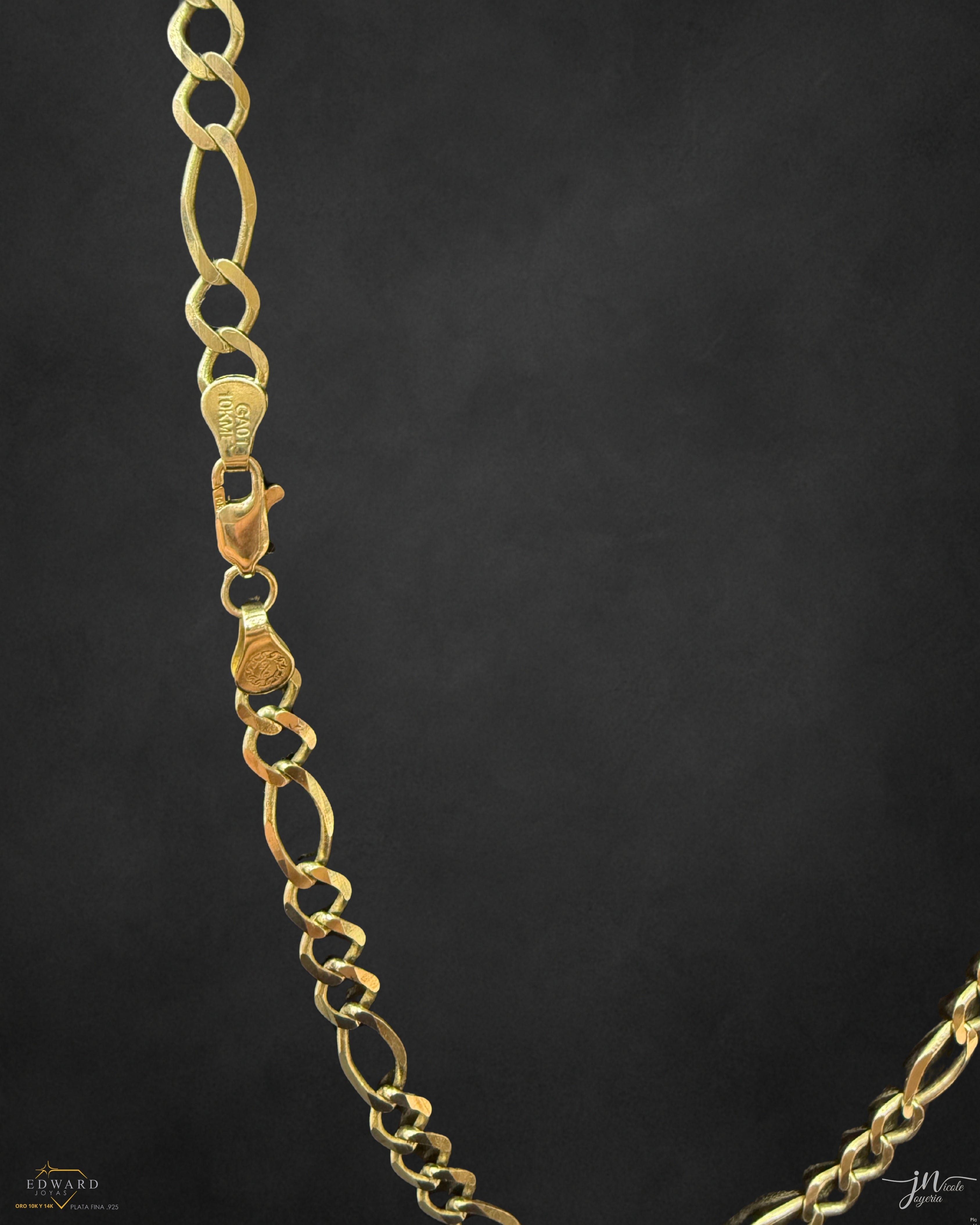 Cadena fígaro 3x1 sólida en oro 10k de 6mm