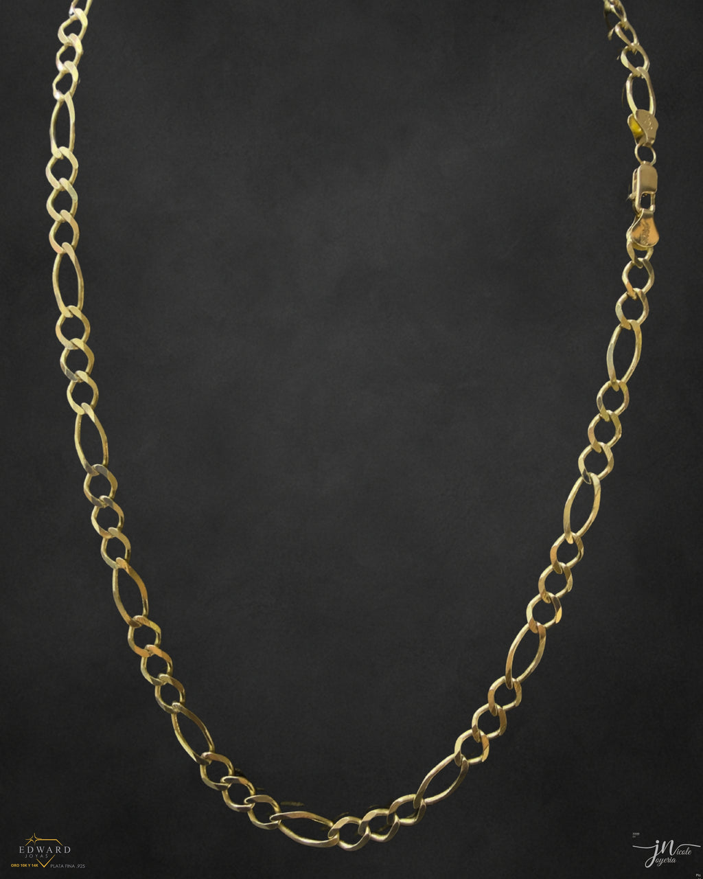 Cadena estilo fígaro 3x1 sólida en oro 10k de 7mm