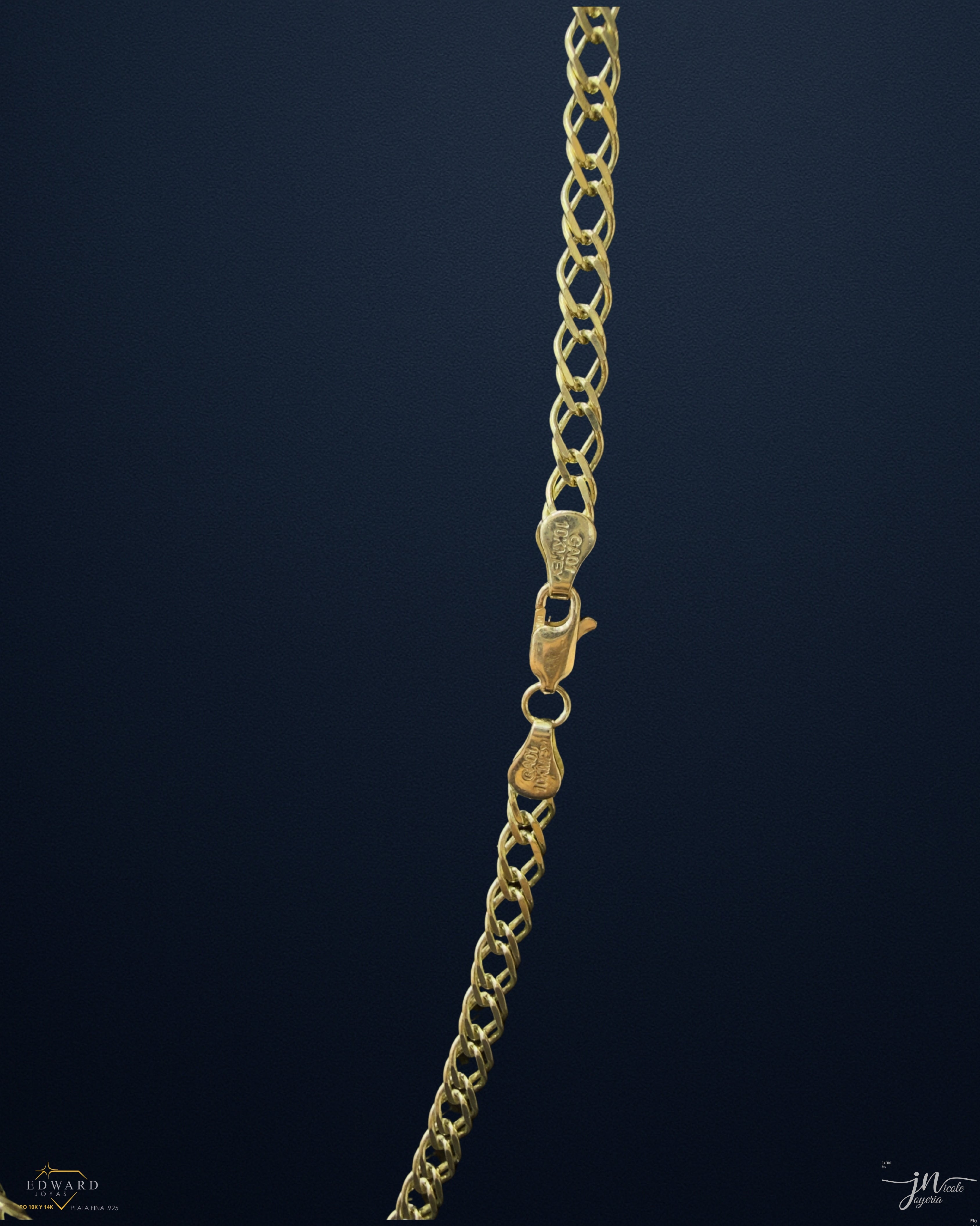 Cadena Cubann Legacy sólida en oro de 10k de 5mm